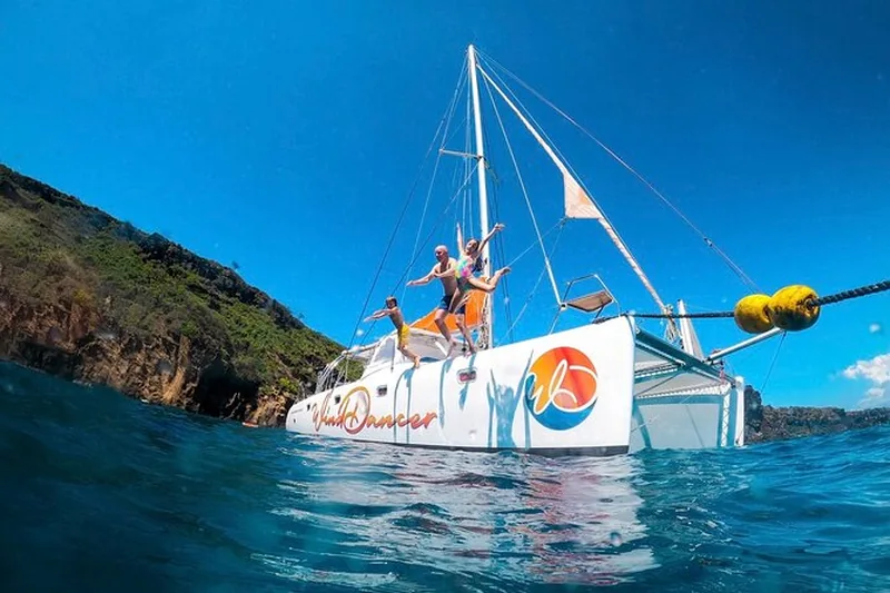 Catamaran cruise Ile Aux Gabriel