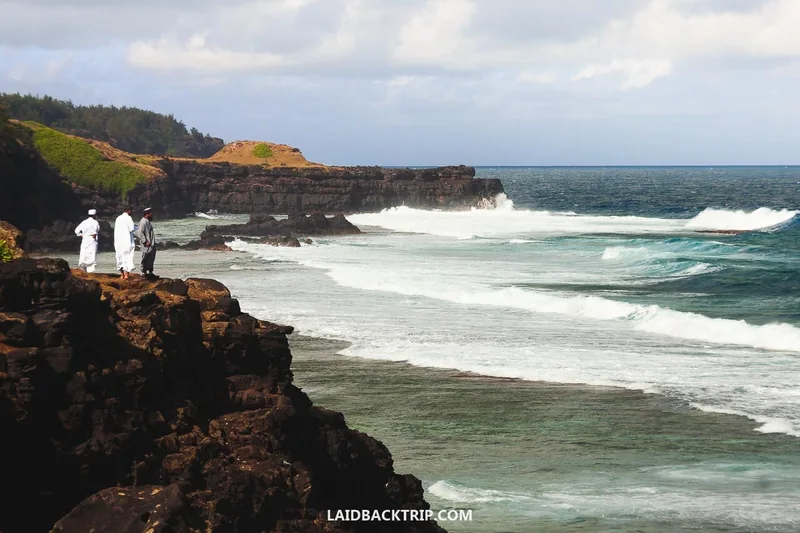 Gris Gris Dramatic Cliffs